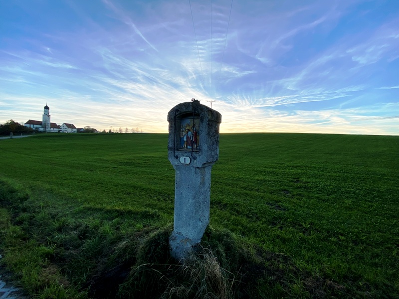 Keuzweg nach Eintrnenberg