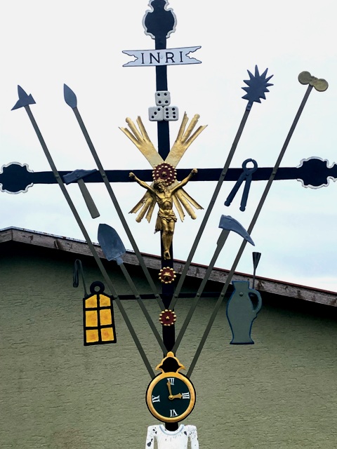 Arnach, Schlesis, Arma-Christi-Kreuz