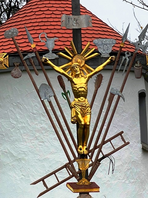 Lanzenhofen, Arma-Christi-Kreuz