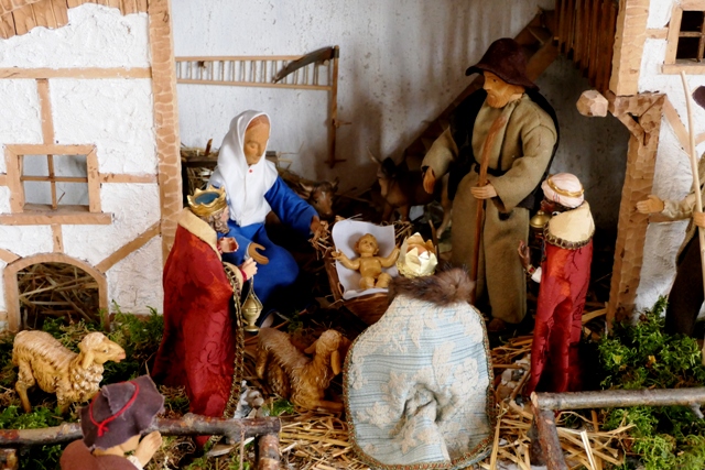 Unterankenreute, Krippe in der Pfarrkirche Mari Himmelfahrt