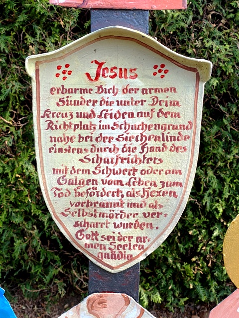 Arma-Christi-Kreuz an neuem Standort